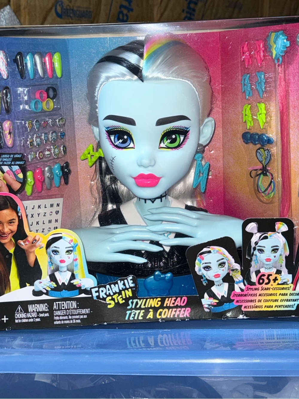 Mattel Monster High Frankie Stein Styling Head Playset w/ 65+ Accessories 4+